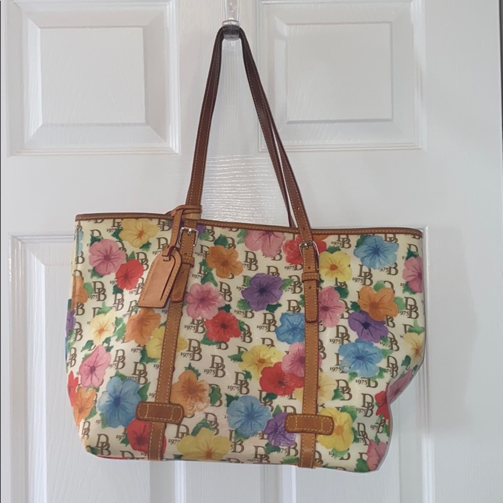 Dooney & Bourke large tote